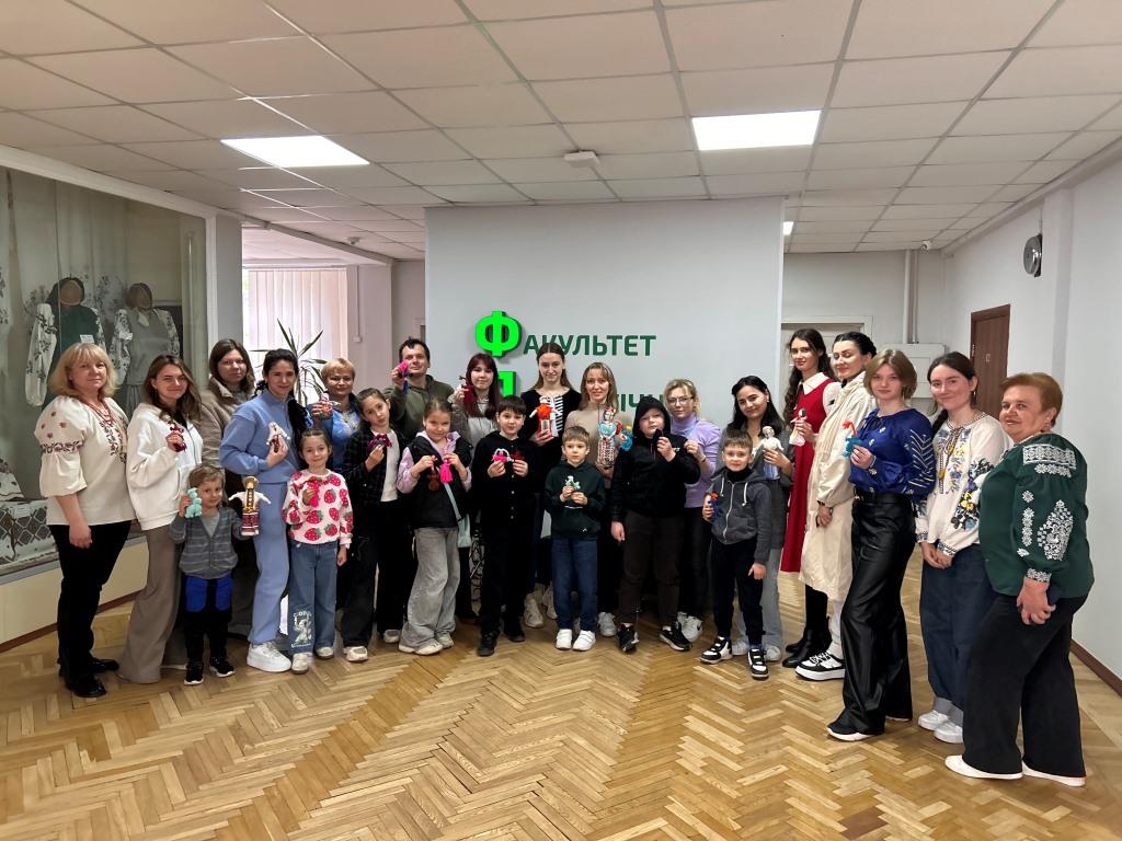 Навчально-ігровий та просвітницький простір «Родина Hub» (соціальний проєкт «З Києвом і для Києва» (18.04.2026)