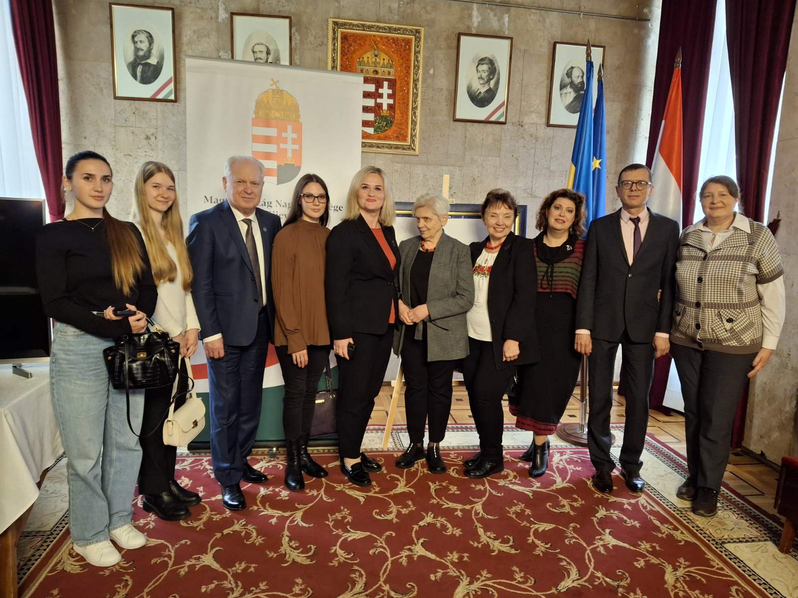 Зустріч в Посольстві Угорщини: персоналії дошкільної освіти